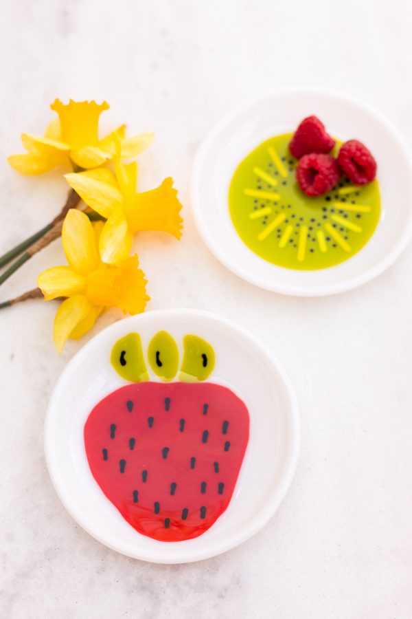 Fruit Appetizer Plates- Set of 2 Discount