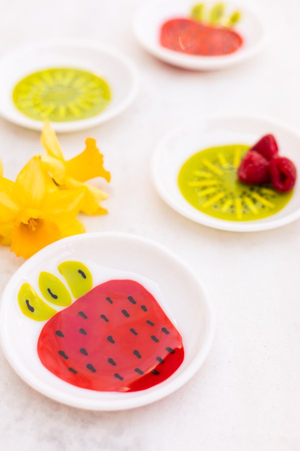 Fruit Appetizer Plates- Set of 2 Discount